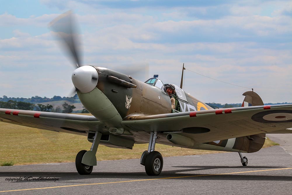 Spitfire P730 Hinton Duxford 20152